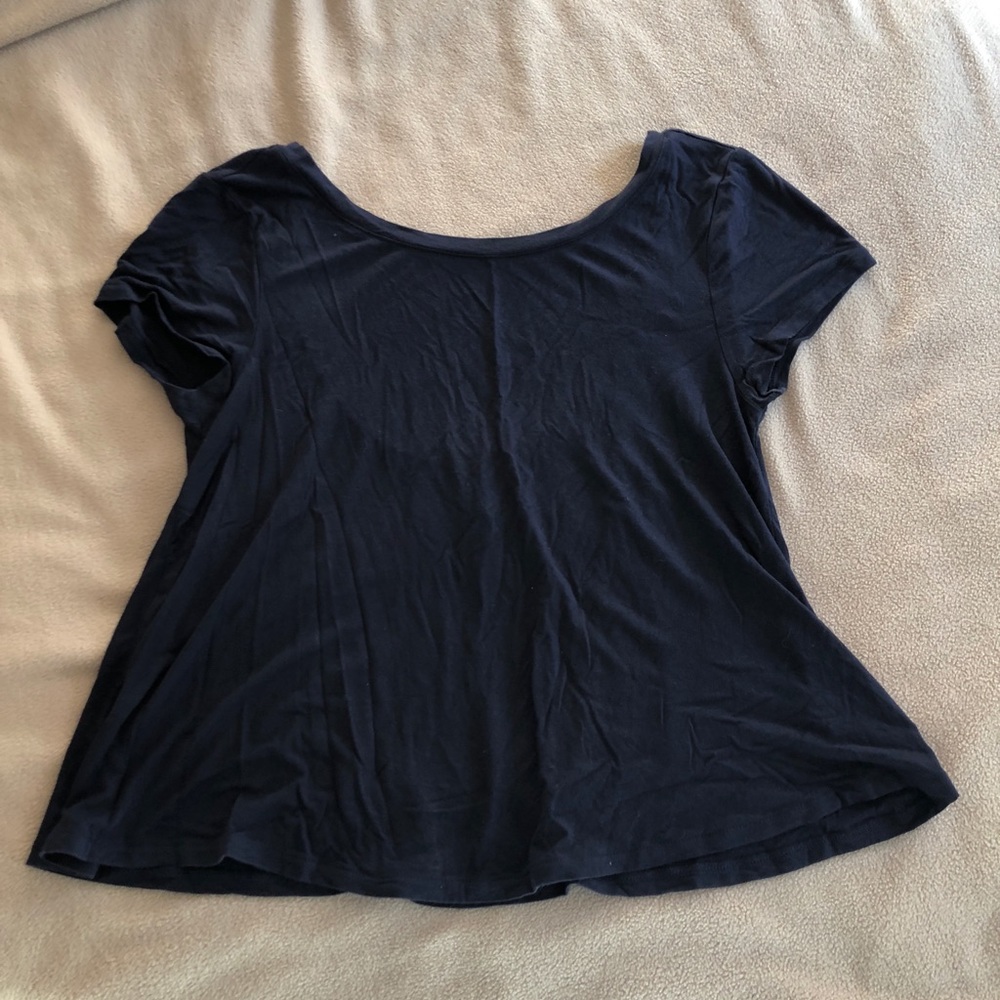 Never worn✨ crop top